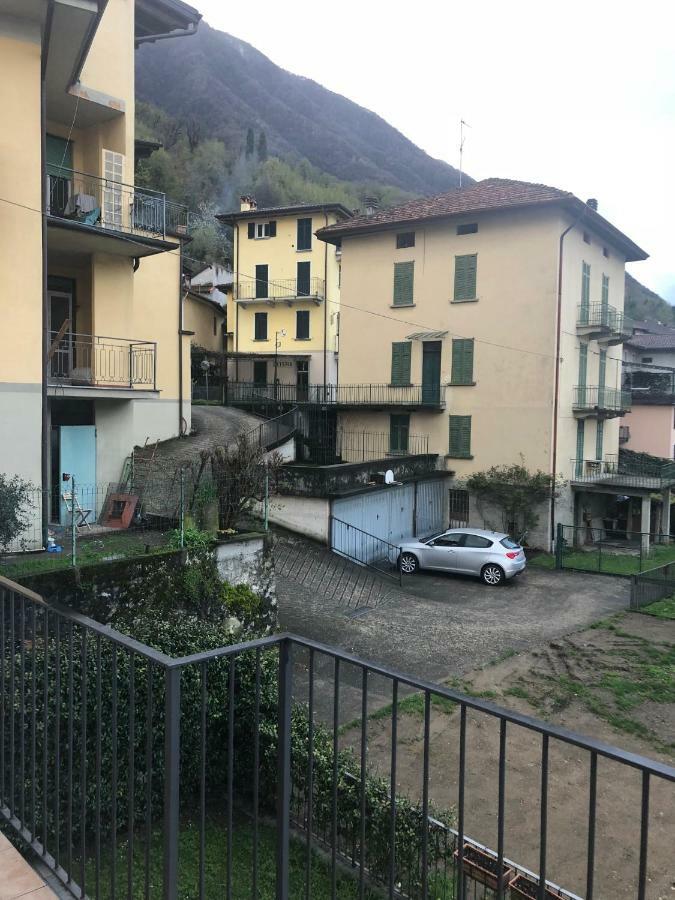Como Lake View House Лезено Экстерьер фото